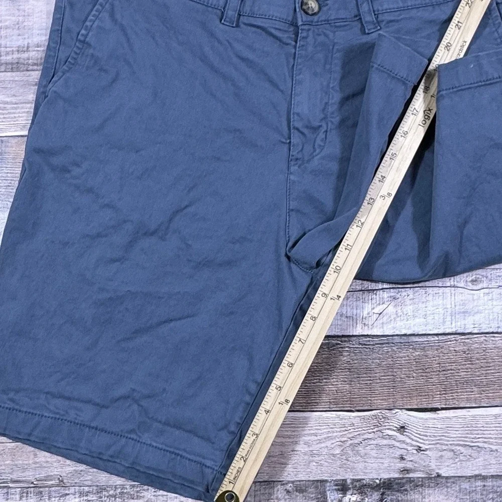 Berkley Jensen Mens 38‎ Slate Blue Chino Shorts Stretch Cotton Flat Front Snag